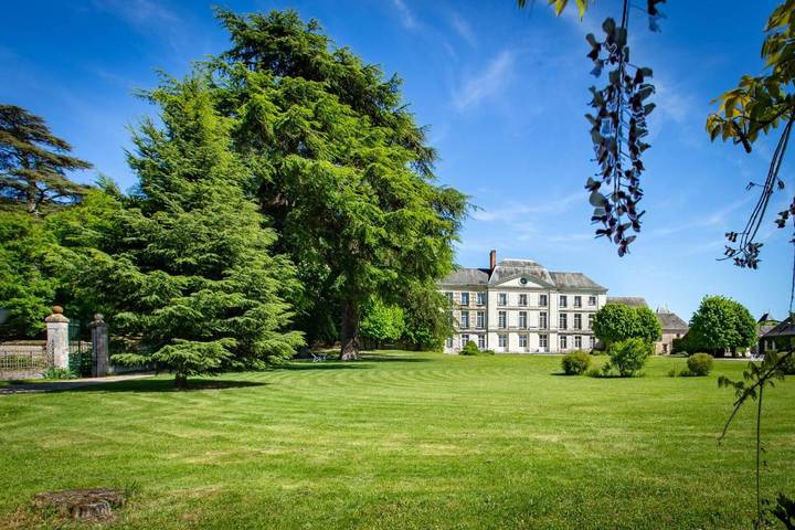 Chambre d’hôte pour 2 personnes, avec jardin ainsi que vue et terrasse à Candé-sur-Beuvron
