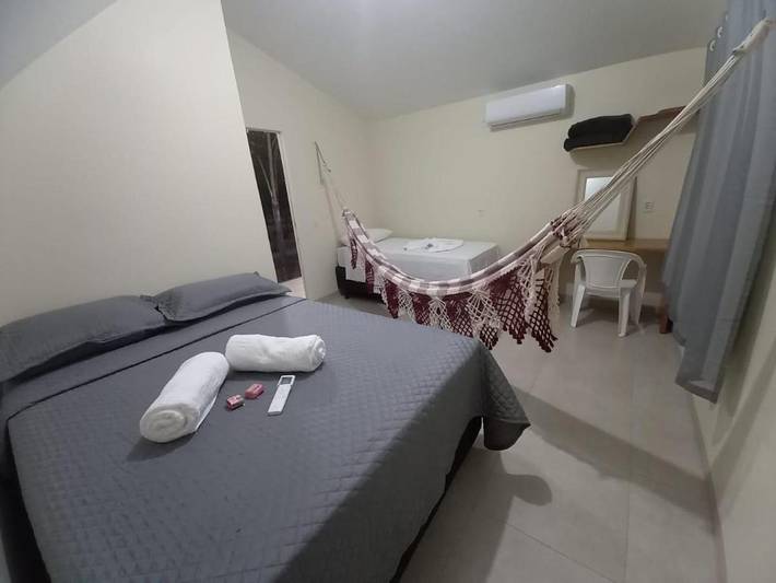 Casas e apartamentos de temporada para 3 pessoas, com vista e piscina e ainda jardim and balcão, com animais de estimação em Tocantins