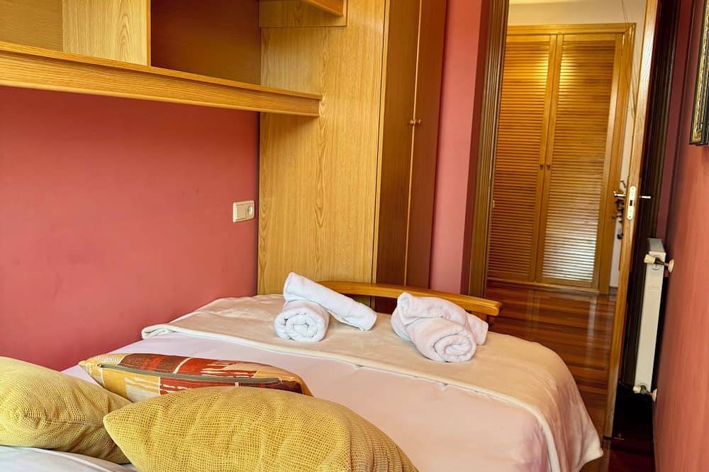 Ganze Wohnung, Relax in the center of Llanes and 50m from the beach. in Llanes, Costa Verde (Spanien)