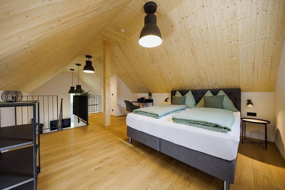 Obstgartenloft.At - Ferienhaus in Südoststeiermark, Feldbach