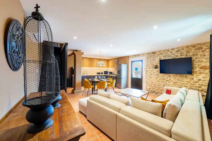 Gîte pour 6 personnes, avec piscine et terrasse à Suze-la-Rousse - 3