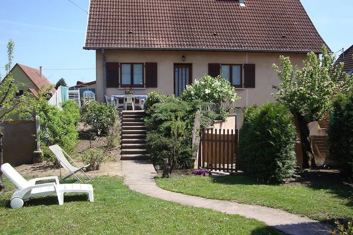 Location de vacances pour 8 personnes, avec Terrasse et Jardin à Eguisheim