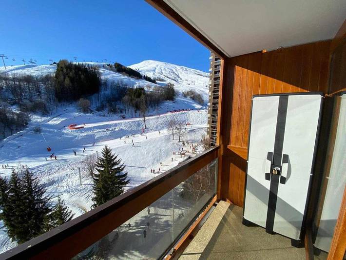 Apartamento de vacaciones para 4 personas, con terraza además de vistas y piscina - 1