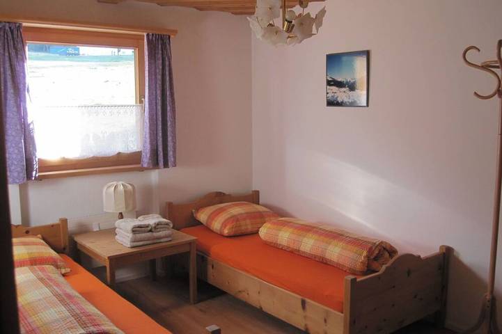 Ganze Wohnung, Chasa Grava 28, (Tschierv) in Tschierv, Val Müstair