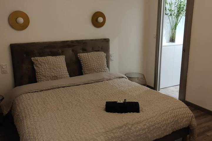 Location de vacances pour 6 personnes, avec jardin et balcon à Moyrazès - 4