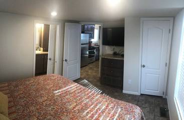 Mobile Home for 6 Guests in Arches National Park, Utah, Picture 2