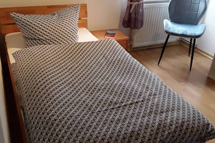 Ferienwohnung für 3 Personen, mit Whirlpool und Garten in Blomberg - 4
