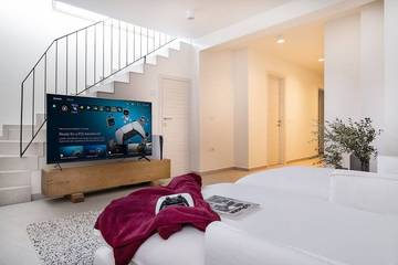 Villa for 7 People in Novalja, Pag Island, Photo 1