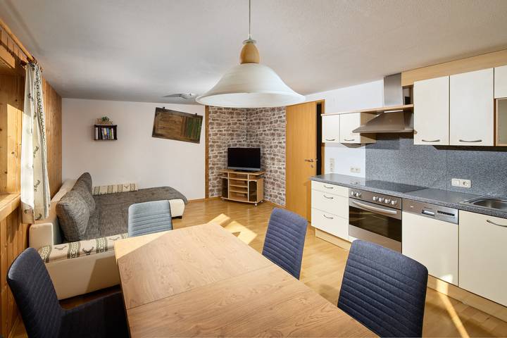 Vakantieappartement voor 4 personen, met balkon en tuin in Gaschurn