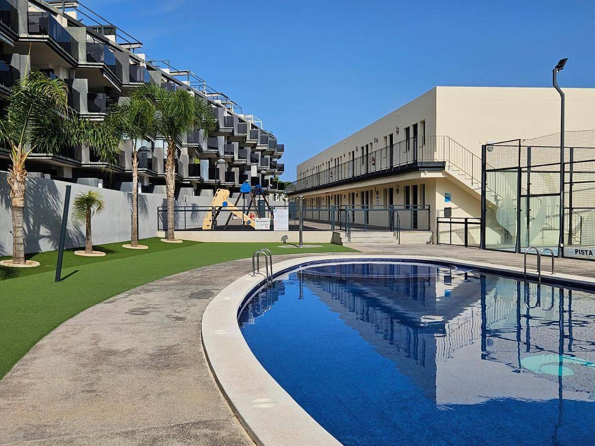 Apartamento entero, Realrent Neo Mediterráneo in Playa de Almenara, Almenara