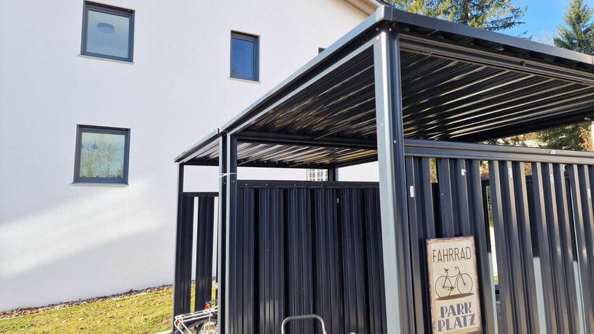 Ferienwohnung für 8 Personen, mit Balkon und Terrasse sowie Garten und Ausblick in Pöcking - 4