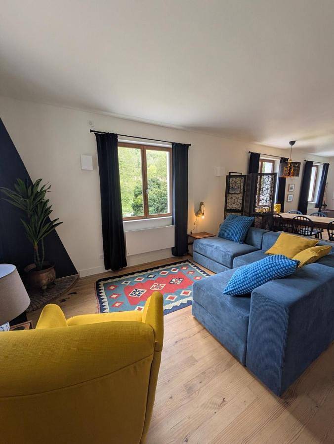 Beautiful house with jacuzzi in the mountains in Mauléon-Barousse, Pyrénées