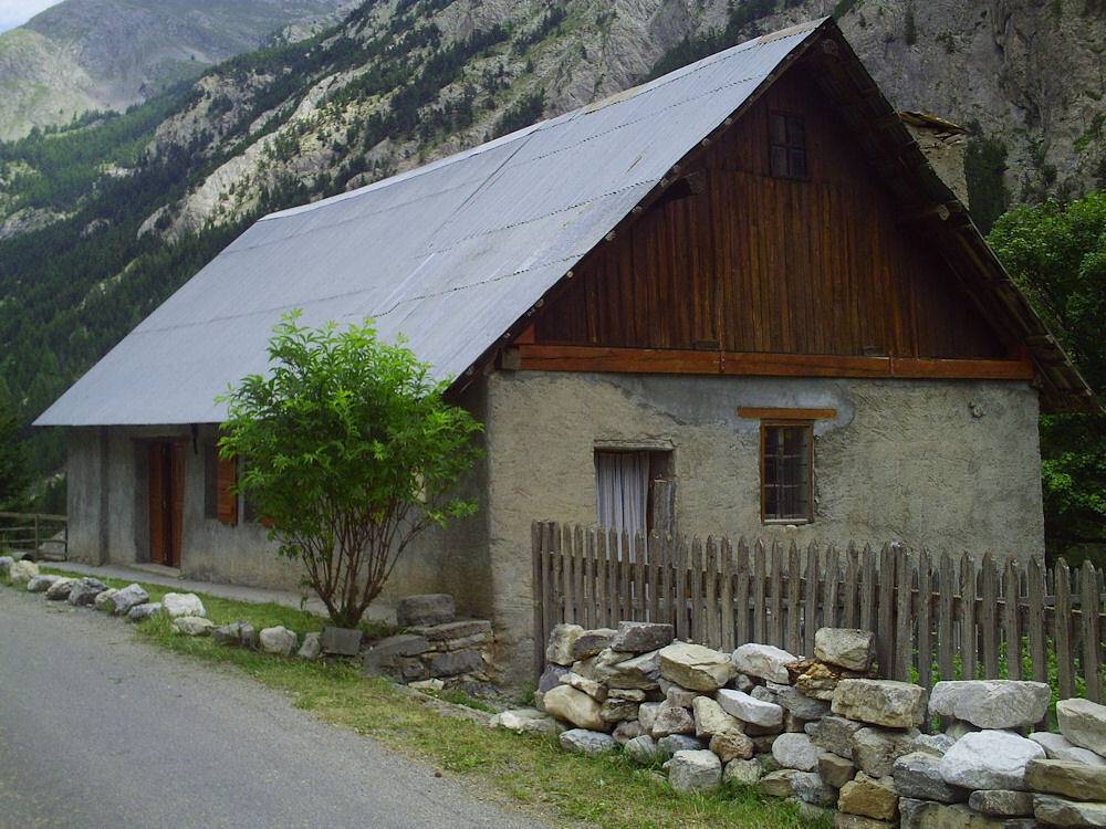Maison Saint-Antoine in Saint-Paul-sur-Ubaye, Région de Barcelonnette