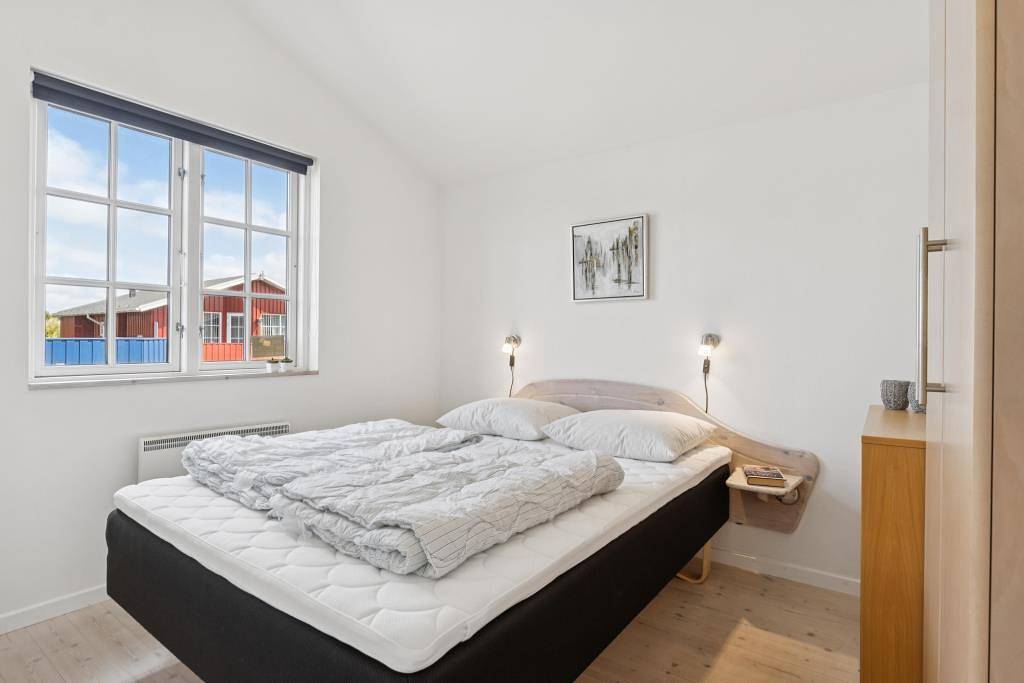 Schönes Ferienhaus mit Whirlpool in der Nähe vom Lyngvig Fyr in Nørre Lyngvig, Hvide Sande