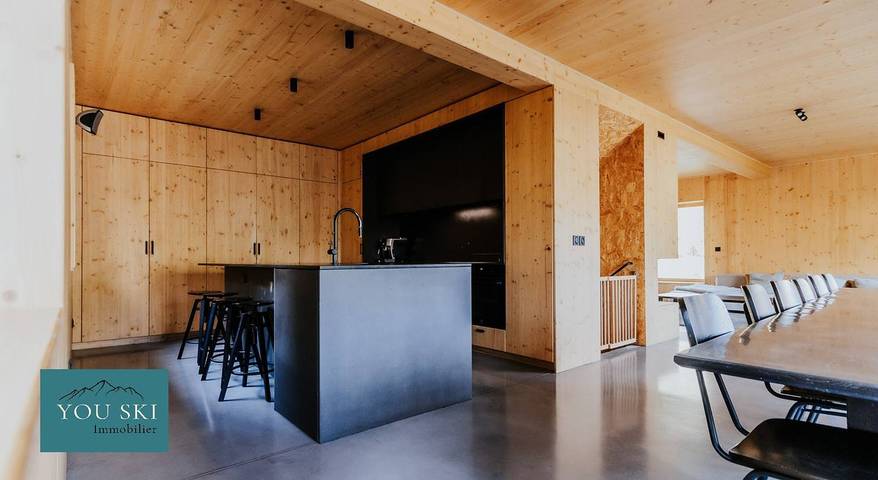 Apartamento vacacional entero, Apartamento de vacaciones para 14 personas con balcón in Saint-Sorlin-d'Arves, Región de Saint-Jean-de-Maurienne