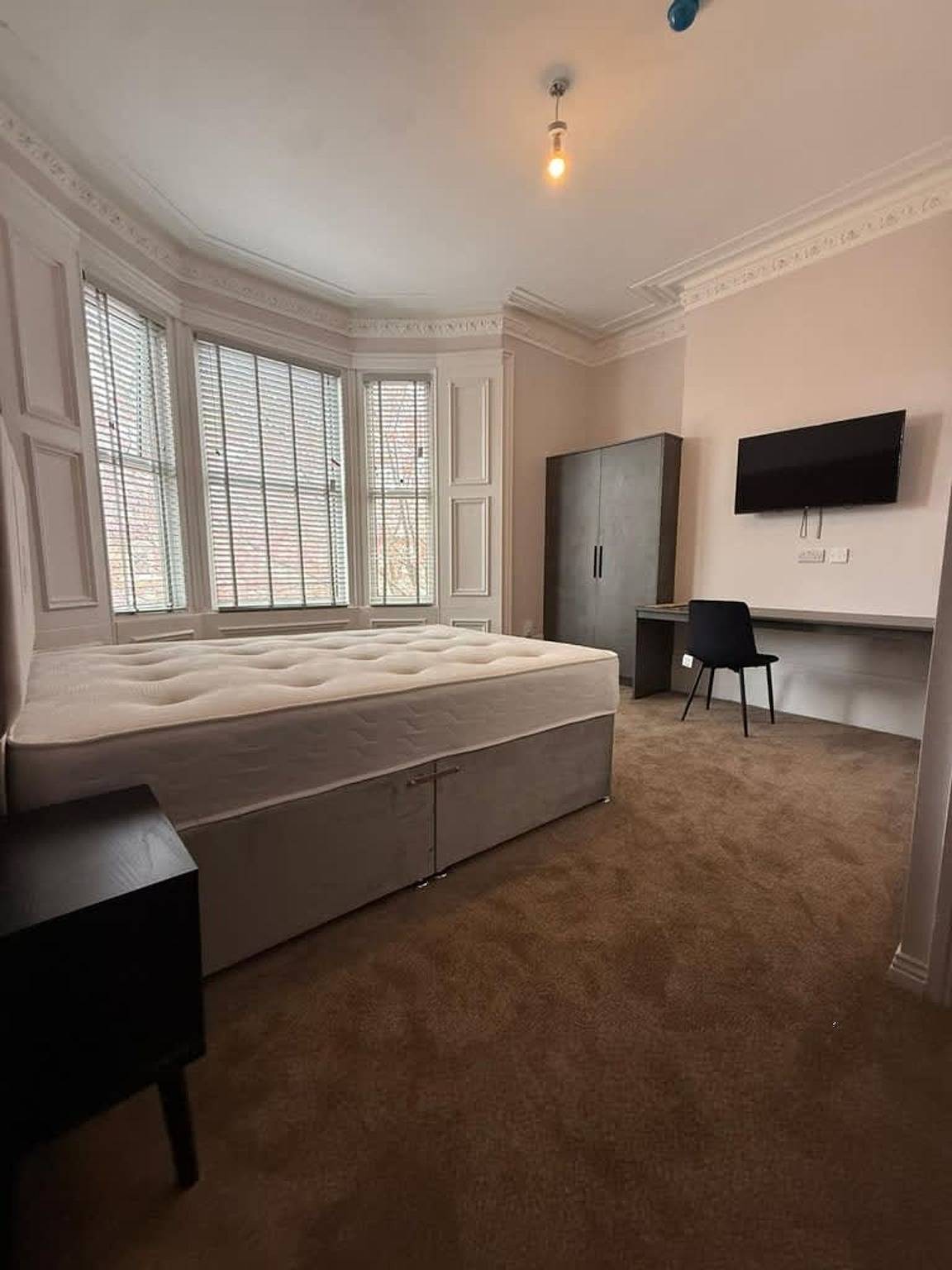 Luxury 9Bed 9Ensuite   Contractors   Free Parking in Sunderland