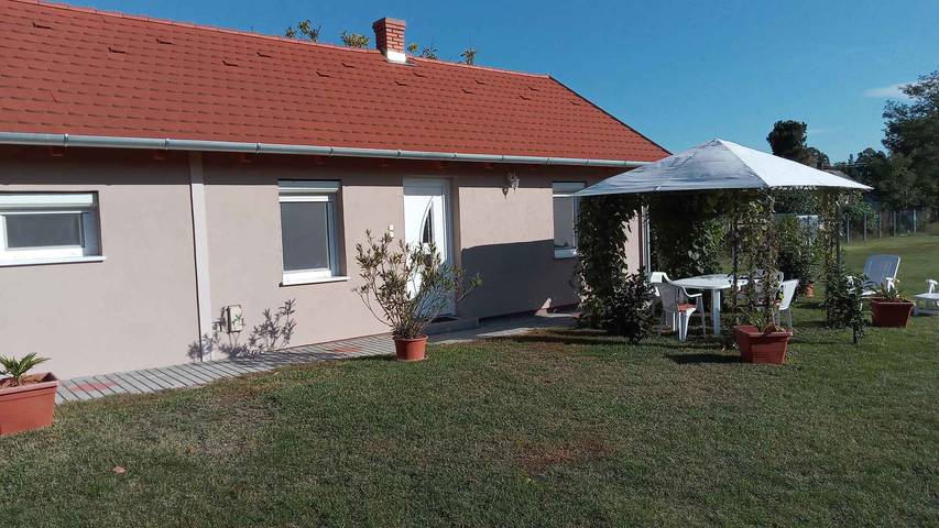 Ferienhaus für 3 Personen, mit Garten am Balaton - 4