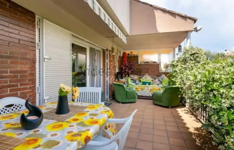 Ferienhaus für 6 Personen, mit Ausblick und Pool sowie Garten, mit Haustier - 1