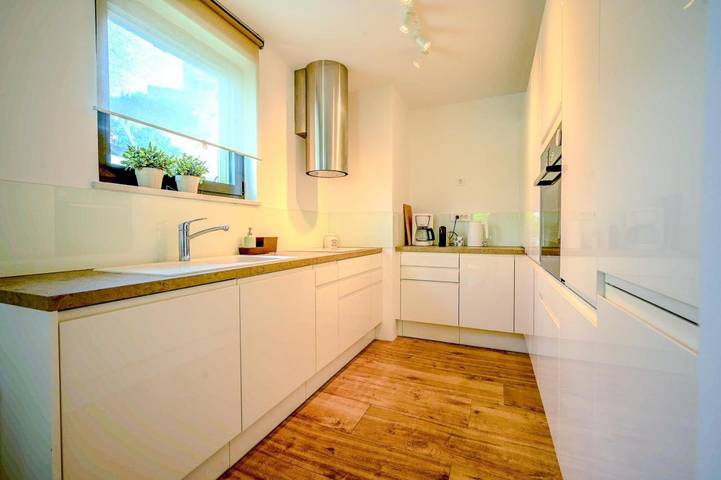 Villa pour 6 personnes, avec jardin ainsi que vue et piscine dans Betina - 4