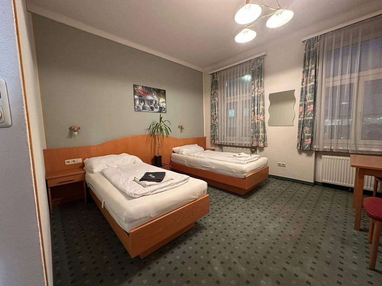 Mariazellerhof Room 018 in St. Pölten, Mostviertel Region