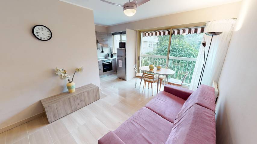 Gîte pour 3 personnes, avec piscine à Menton - 2