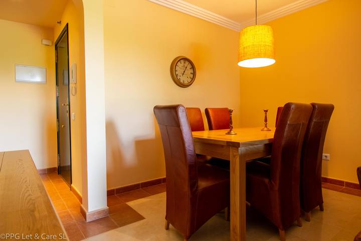 Entire apartment, Holiday apartment for 6 people with terrace in Isla Canela, Ayamonte