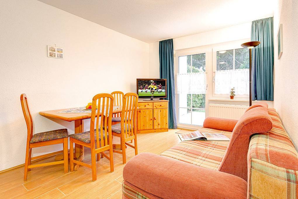 Appartement de vacances entier, D 091.024A - Villa Idyll, Gartenhaus Whg. 651 in Sellin, Région de Rügen