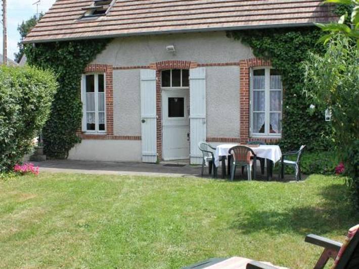 Location de vacances pour 6 personnes, avec terrasse et jardin à Neung-sur-Beuvron