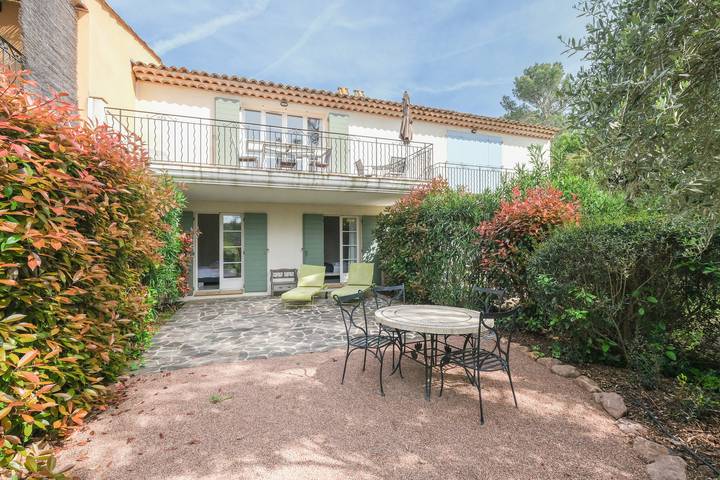 Vakantiehuis voor 4 personen, met terras en tuin in La Motte