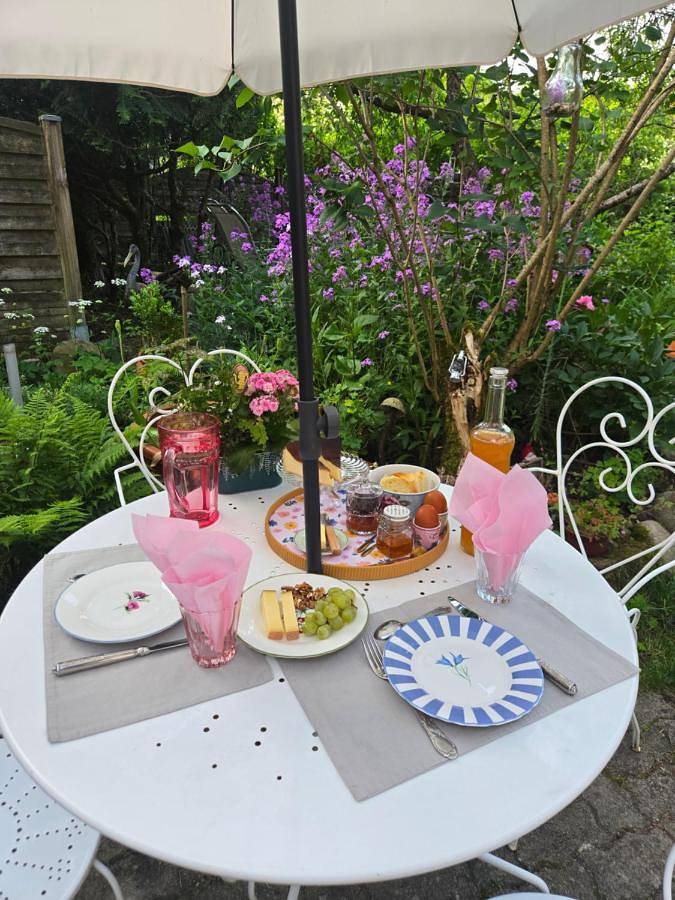 Location de vacances pour 2 personnes, avec vue ainsi que jardin et terrasse, animaux acceptés à Servance - 2