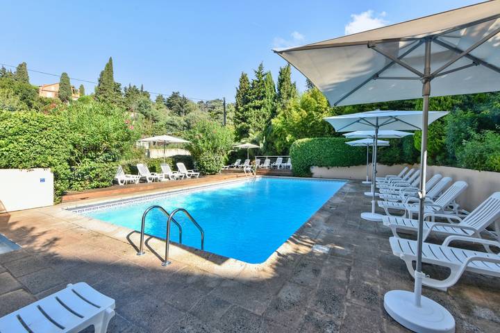 Gîte pour 7 personnes, avec piscine et jardin dans Cannes La Bocca - 3