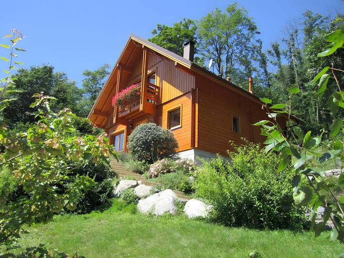 Chalet pour 8 personnes, avec sauna ainsi que jacuzzi et jardin, animaux acceptés dans le Haut-Rhin