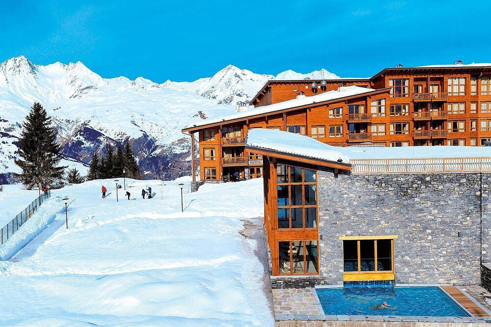 Ganze Wohnung, Bergunterkunft | Kostenloses WLAN & Pool in Arc 1800, Bourg-Saint-Maurice
