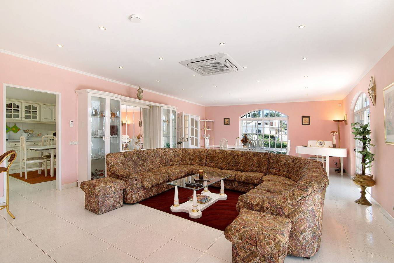 Villa for 8 personer med jacuzzi in Faro, Faro Distrikt