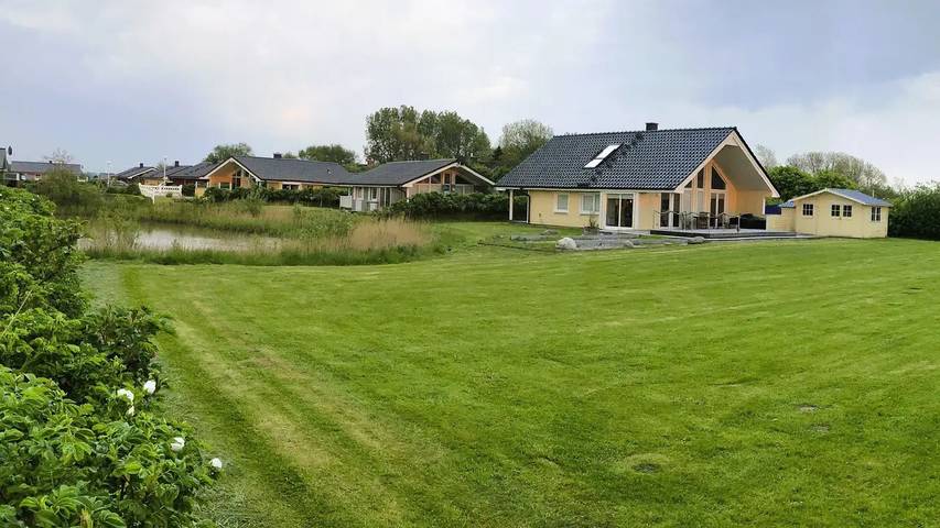Ferienhaus für 6 Personen, mit Sauna und Garten, mit Haustier in Wesselburenerkoog
