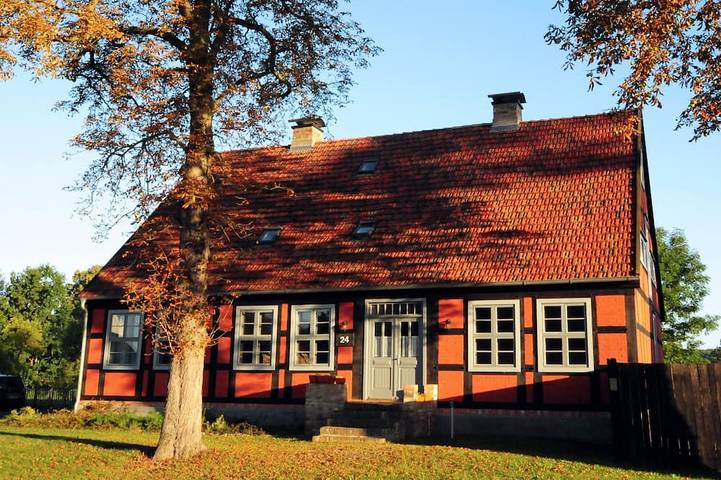 Ferienwohnung für 4 Personen, mit Garten und Sauna in Vogelsang-Warsin