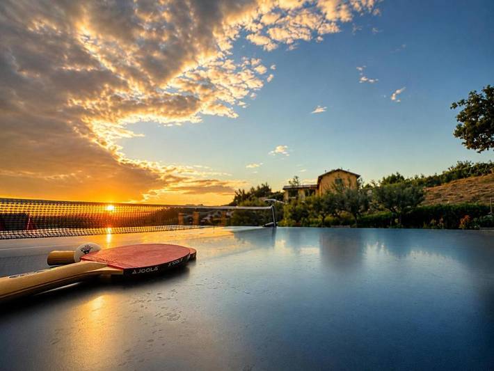 Agriturismo per 5 persone, con Idromassaggio e Terrazza nonché Giardino e Piscina a Verona