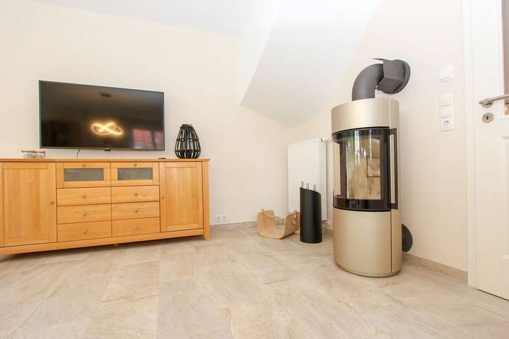 Ferienhaus für 6 Personen, mit Terrasse und Garten sowie Sauna in Prerow - 4