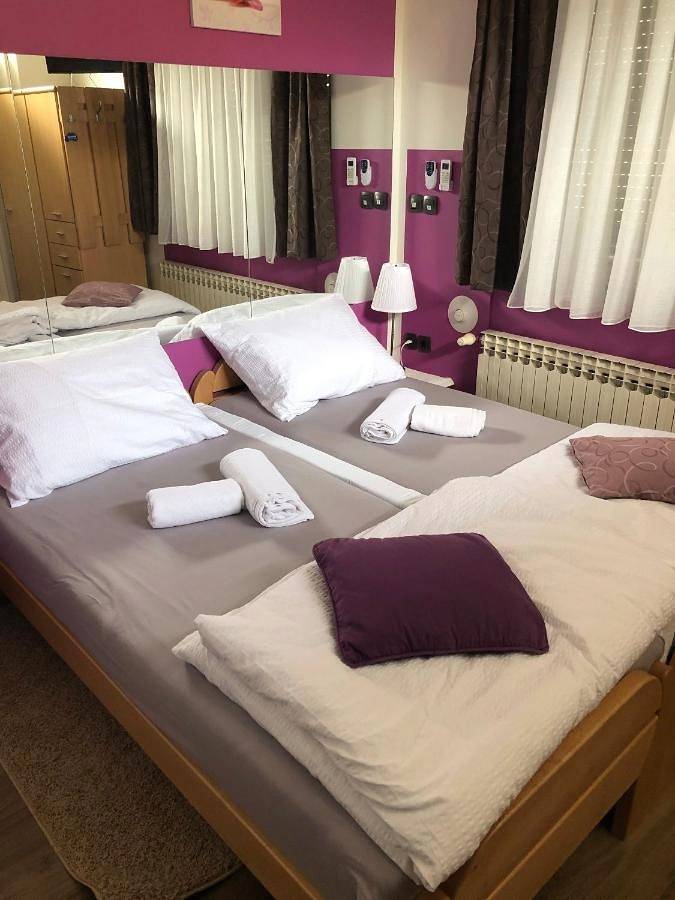 Maison d’hôte pour 4 personnes, avec balcon et vue