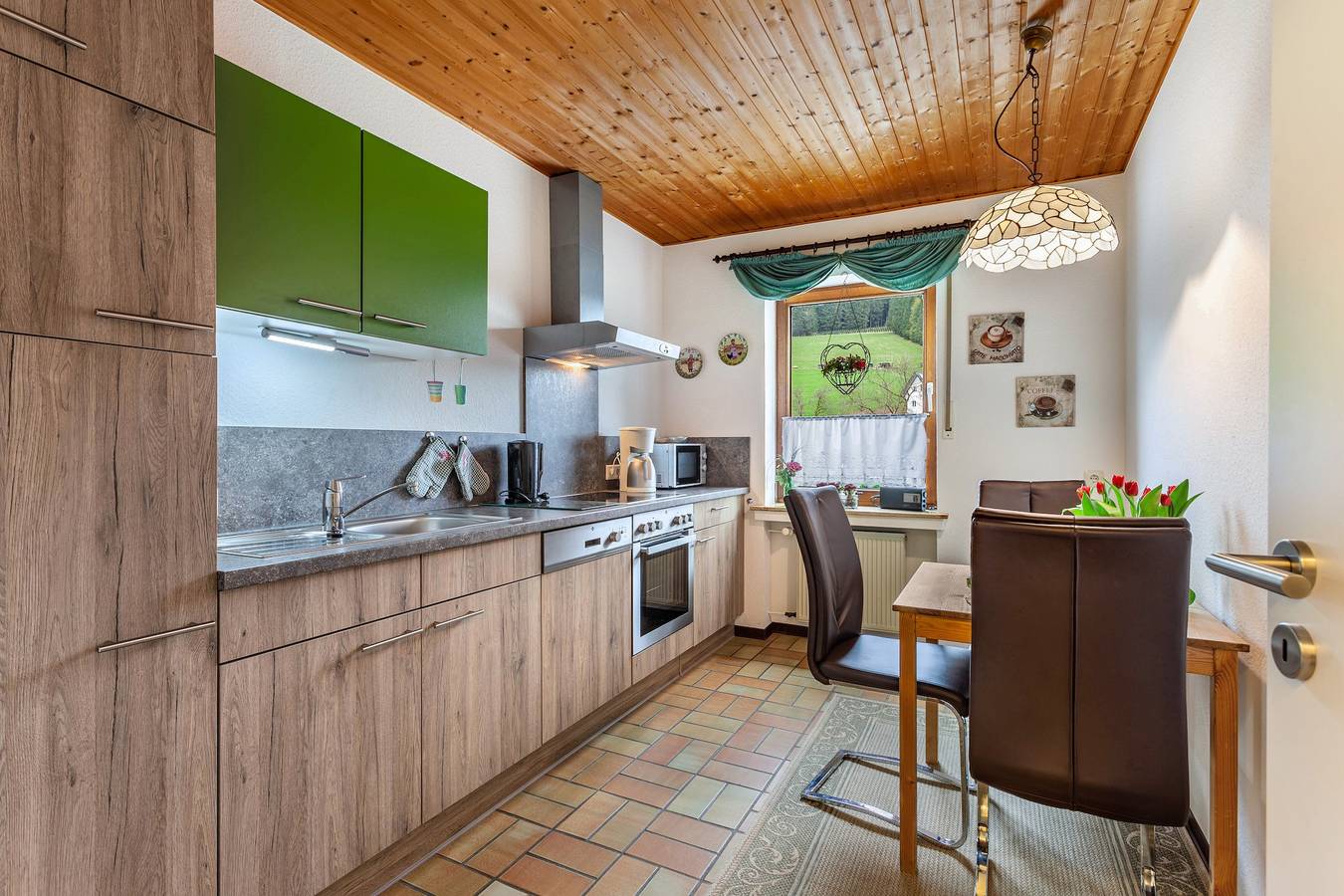 Appartement 'Ferienwohnung Rehsiepen' met Uitzicht op de Bergen, Privéterras en Wifi, foto 7