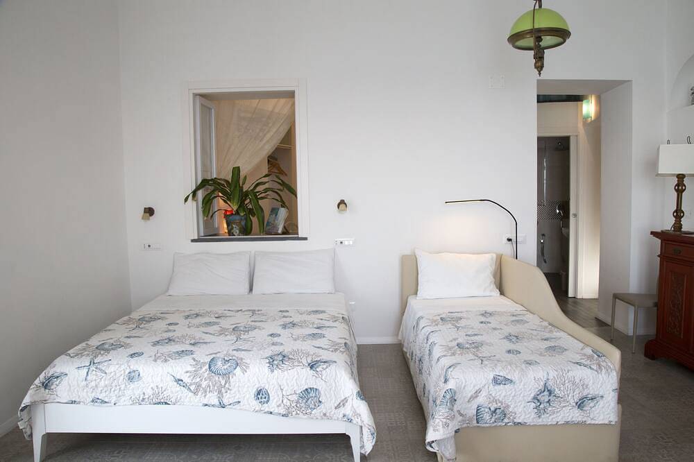Ganze Wohnung, Stunning 5-guests apartment 2 km from Amalfi in Castiglione, Sorrento Coast