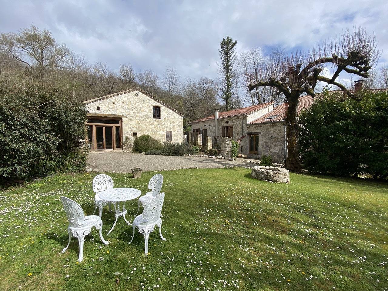Domaine de Gargoris-grote Grange in Pont-du-Casse, Quercy
