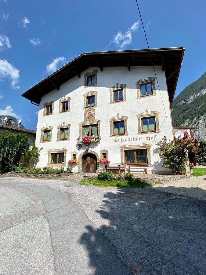Ganze Wohnung, Apart Felsenheimerhof in Nassereith, Bezirk Imst