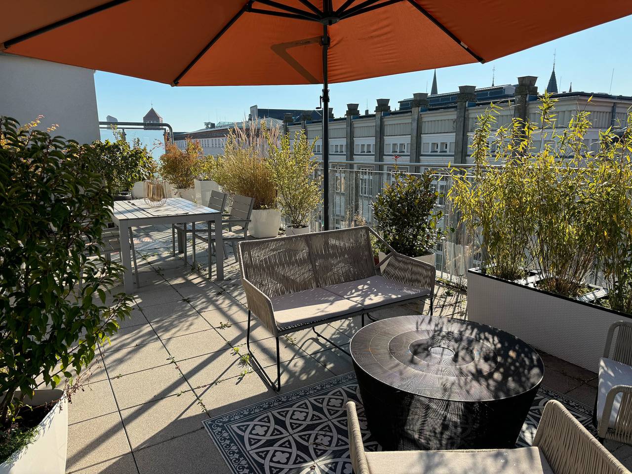 Geheel appartement, 180m² penthouse 2xsz incl. terras & parkeergarage in Stadtmitte Rostock, Rostock