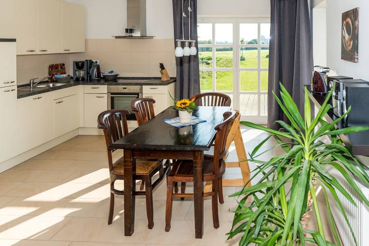 Ferienhaus für 4 Personen, mit Pool und Terrasse sowie Garten in Grömitz - 3