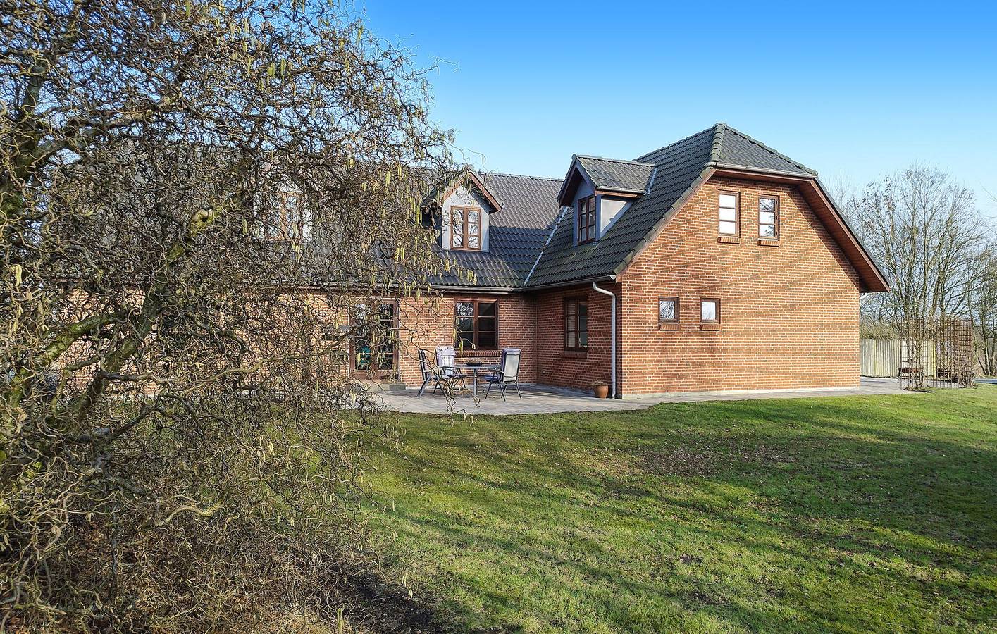 Ferienhaus für 14 Personen mit Terrasse in Herning und Umgebung