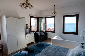 Villa for 6 People in Lesbos, Photo 2