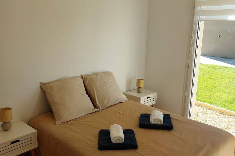 New house 15 minutes from Mont Saint Michel on the Gr 34 in Roz-sur-Couesnon, Mont-Saint-Michel Bay