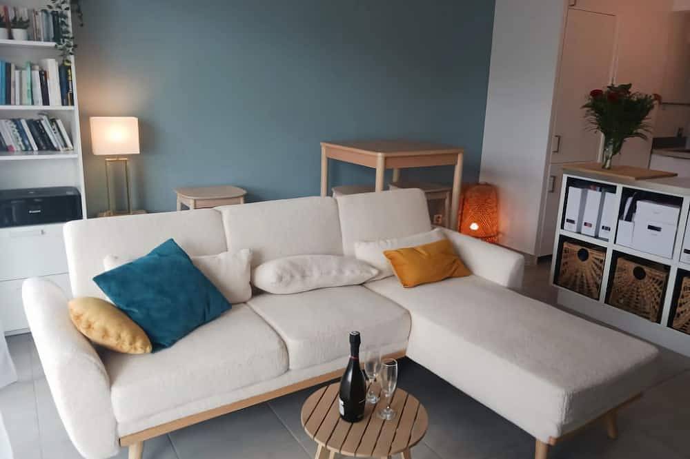 Entire apartment, A Haven of serenity and comfort steps from Lac du Crès I Close Montpellier in Le Crès, Côte d'Améthyste