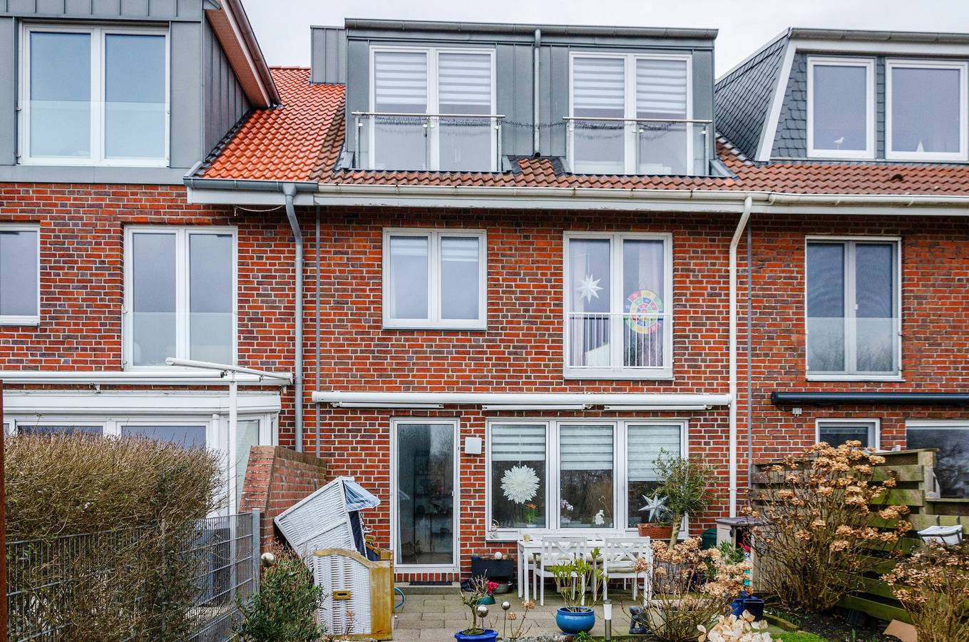 Apartamento 'Ferienhaus Raschke' con vistas al mar, terraza privada y Wi-Fi in Norderney